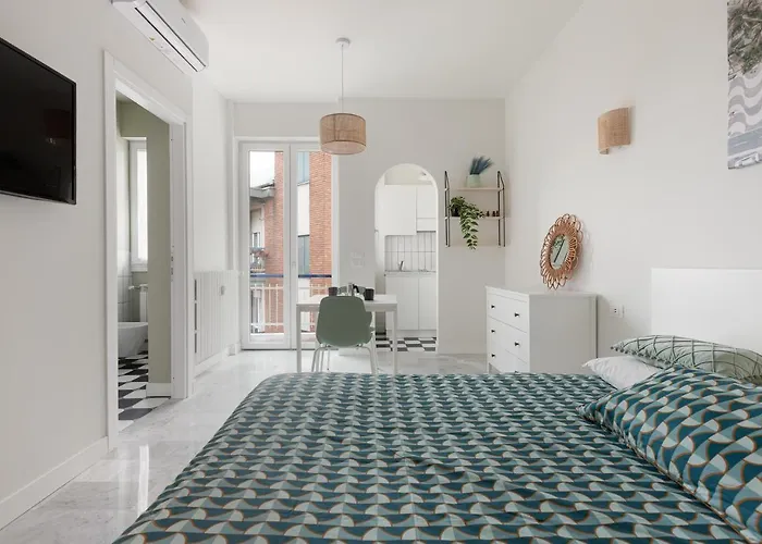 Comfy Studio X2 - 1,1 Km Far From Iulm University!