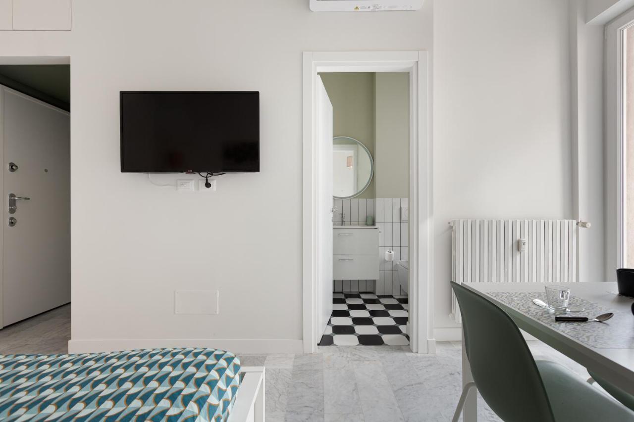 Comfy X2 - 1,1 Km Far From Iulm University! Appartement